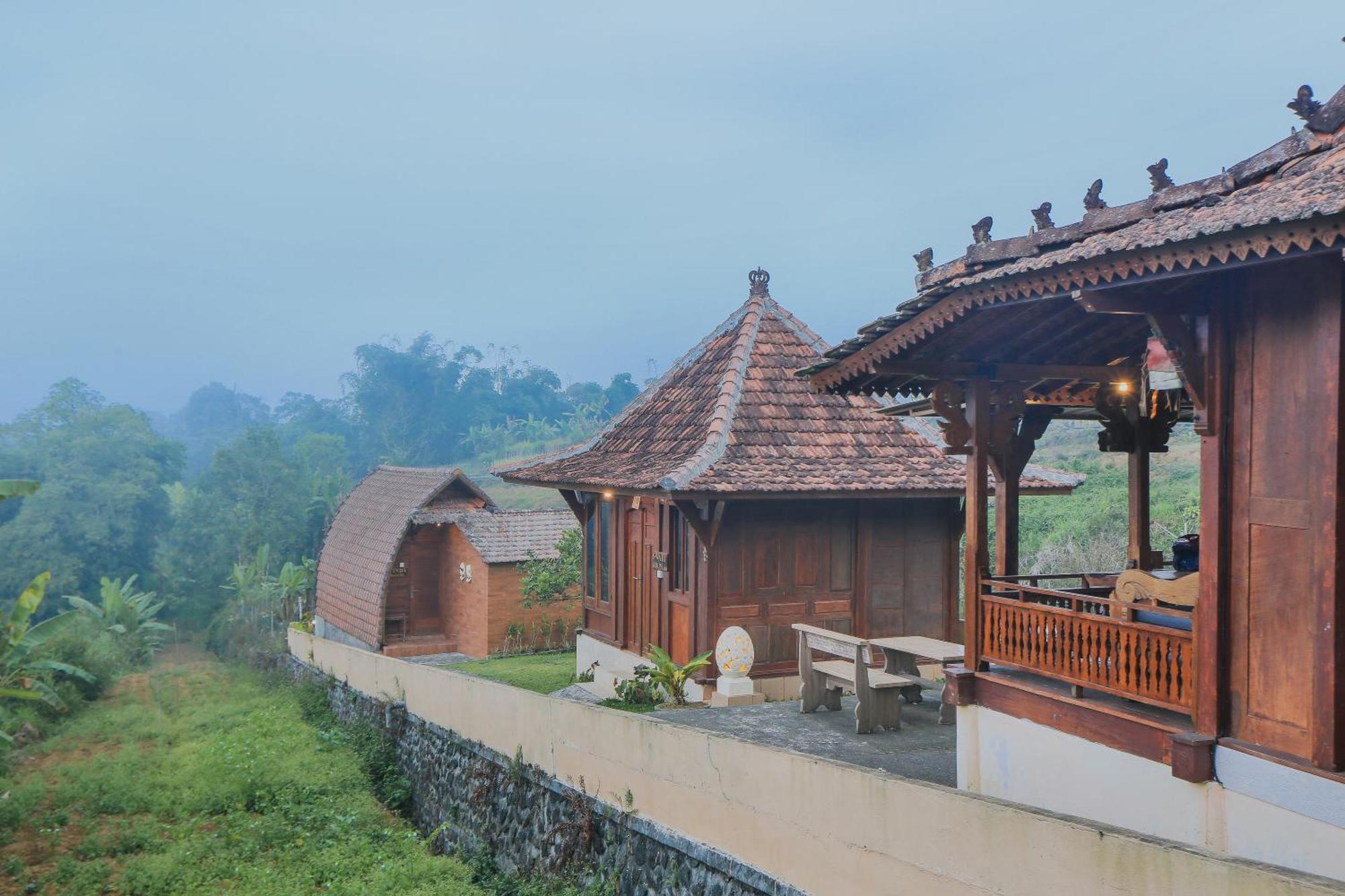 Tunjung Sari Villa Bedugul بيدوغول المظهر الخارجي الصورة